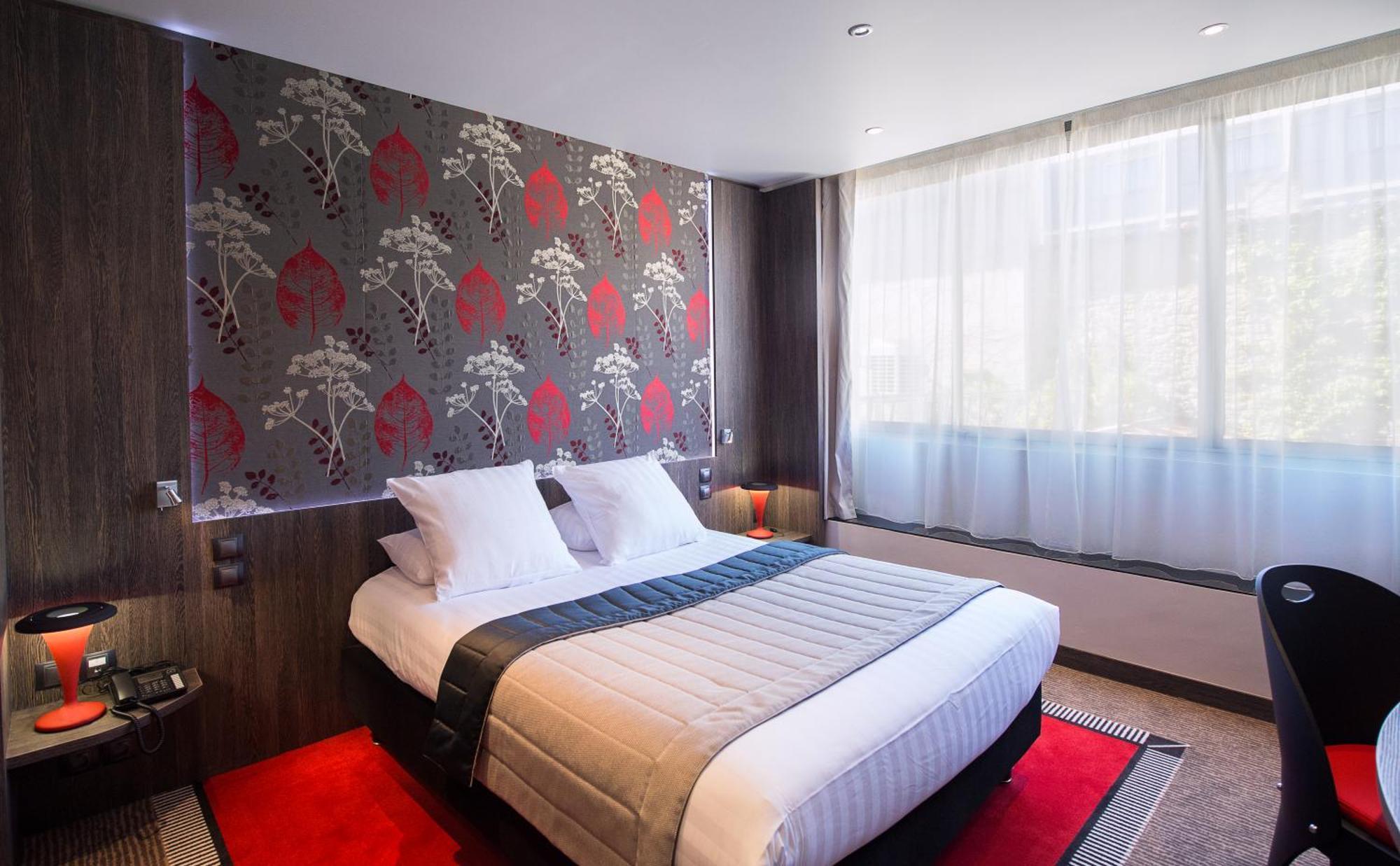 เบสต์ เวสเทิร์น เลอ ปาติโอ เด อาร์ติสต์ Hotel คานส์ ภายนอก รูปภาพ