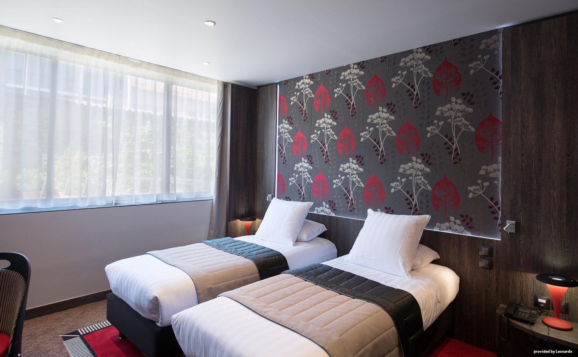 เบสต์ เวสเทิร์น เลอ ปาติโอ เด อาร์ติสต์ Hotel คานส์ ภายนอก รูปภาพ